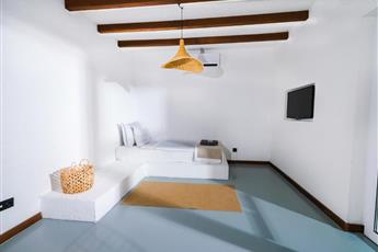Very Chic Hotel  - Adults Only 18+