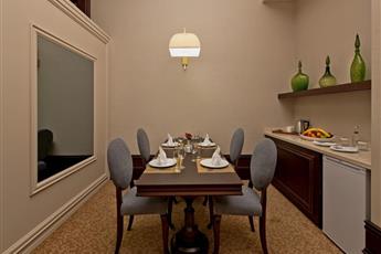 Vialand Palace Hotel 4*