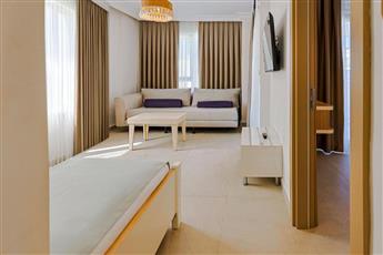 Victoria Princess Hotel