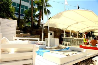 Viking Beach Hotel