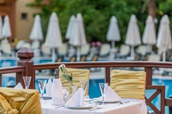 Villa Side Hotel