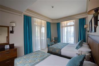 Villa Side Hotel