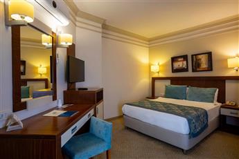 Villa Side Hotel