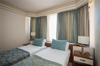 Villa Side Hotel
