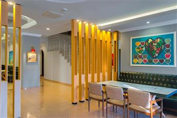 Villa Sunflower Hotel