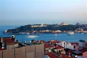 Villa Zurich Hotel 3*