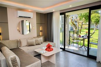 Von Resort Golden Beach 5*