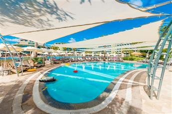 Von Resort Golden Coast Hotel 5*