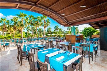 Von Resort Golden Coast Hotel