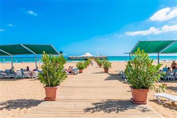 Vonresort Golden Coast Hotel 5*