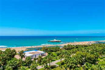 Vonresort Golden Coast Hotel 5*