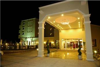 Vuni Palace Hotel 5*