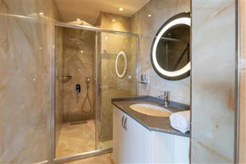 Walton Gardens Pera 4*