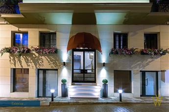 Walton Hotels Galata 4*