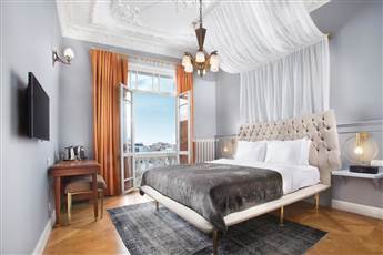 Walton Hotels Taksim Pera 4*