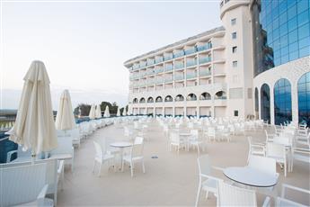 Water Side Resort & Spa