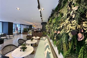 Weingart Istanbul 4*