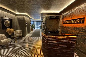 Weingart Istanbul 4*