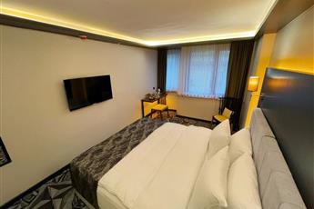 Weingart Istanbul 4*