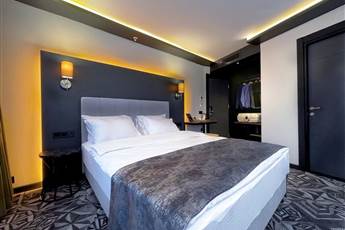 Weingart Istanbul 4*