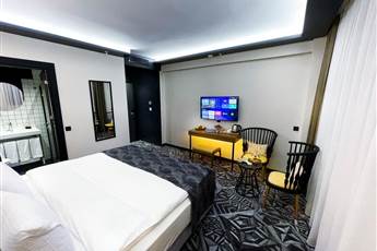 Weingart Istanbul 4*