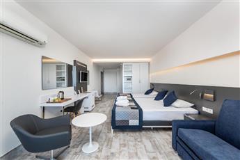 White City Beach Hotel - Adults Only 16+