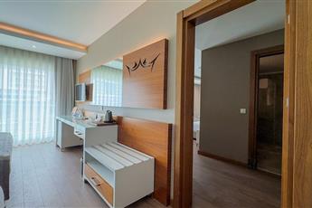 White City Resort Hotel 5*