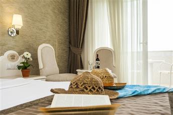 White Gold Hotel & Spa