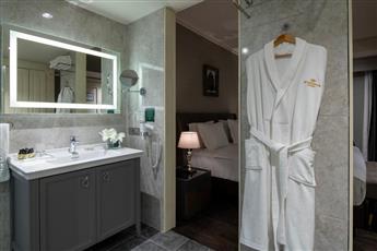 Windsor Hotel & Convention Center Istanbul 5*