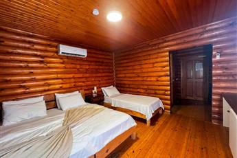 Woodline Hotel