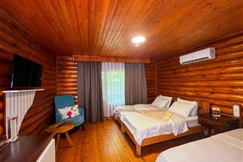 Woodline Hotel
