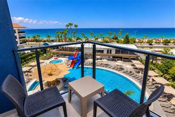 World Star Beach Resort & Spa