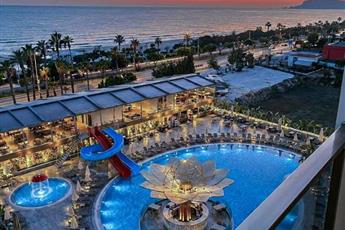 World Star Beach Resort & Spa