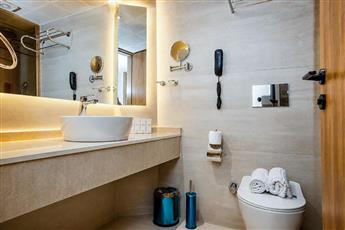 World Star Beach Resort & Spa