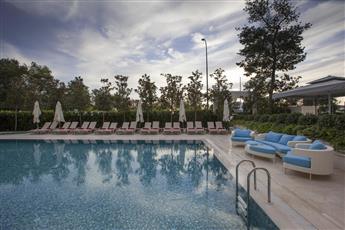 Wyndham Grand Istanbul Kalamis Marina 5*