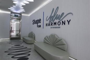 Wyndham Grand Istanbul Kalamis Marina 5*