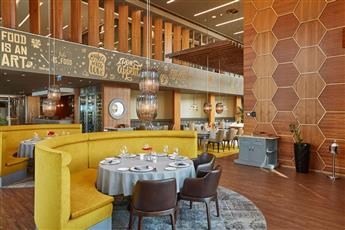 Wyndham Grand Istanbul Levent 5*