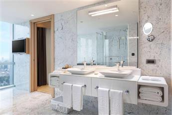 Wyndham Grand Istanbul Levent 5*