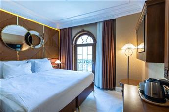 Wyndham Istanbul Old City 5*