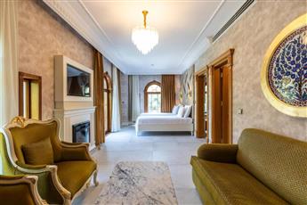 Wyndham Istanbul Old City 5*