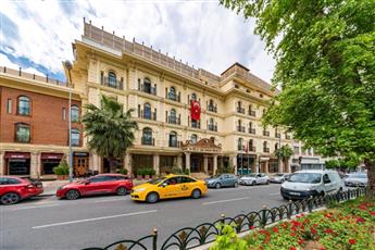 Wyndham Istanbul Old City 5*