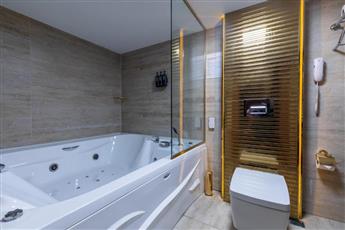 Wyndham Istanbul Old City 5*