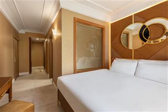 Wyndham Istanbul Old City 5*