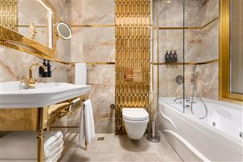 Wyndham Istanbul Old City 5*