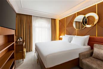 Wyndham Istanbul Old City 5*