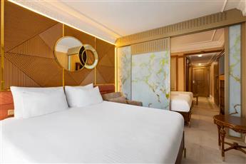 Wyndham Istanbul Old City 5*