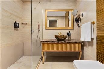 Wyndham Istanbul Old City 5*