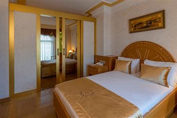 Wyndham Istanbul Old City 5*