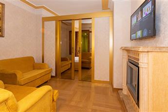 Wyndham Istanbul Old City 5*