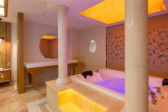 Wyndham Istanbul Old City 5*